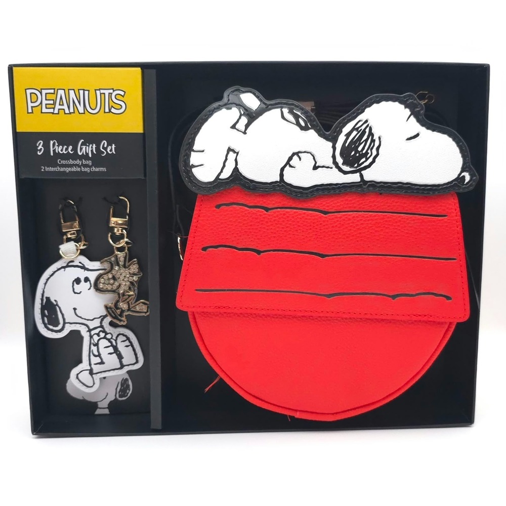 BIOWORLD PEANUTS Women New 3 Pc Gift Set Crossbody Bag 2 Interchangeable Charms